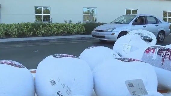 Orange County Sheriff's Office holds Thanksgiving food giveaway