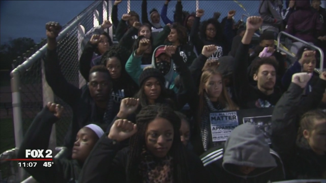 Students hold Black Lives Matter protest at Belleville football game