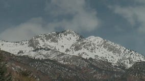 Experts warn of dangerous social media ski trends