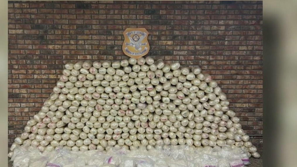 Morehouse student arrested; Major meth bust; 39 high school football players suspended | FOX 5 News