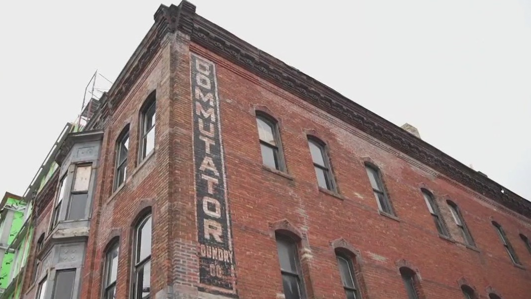 Ghost signs chronicle history of Mpls, St. Paul