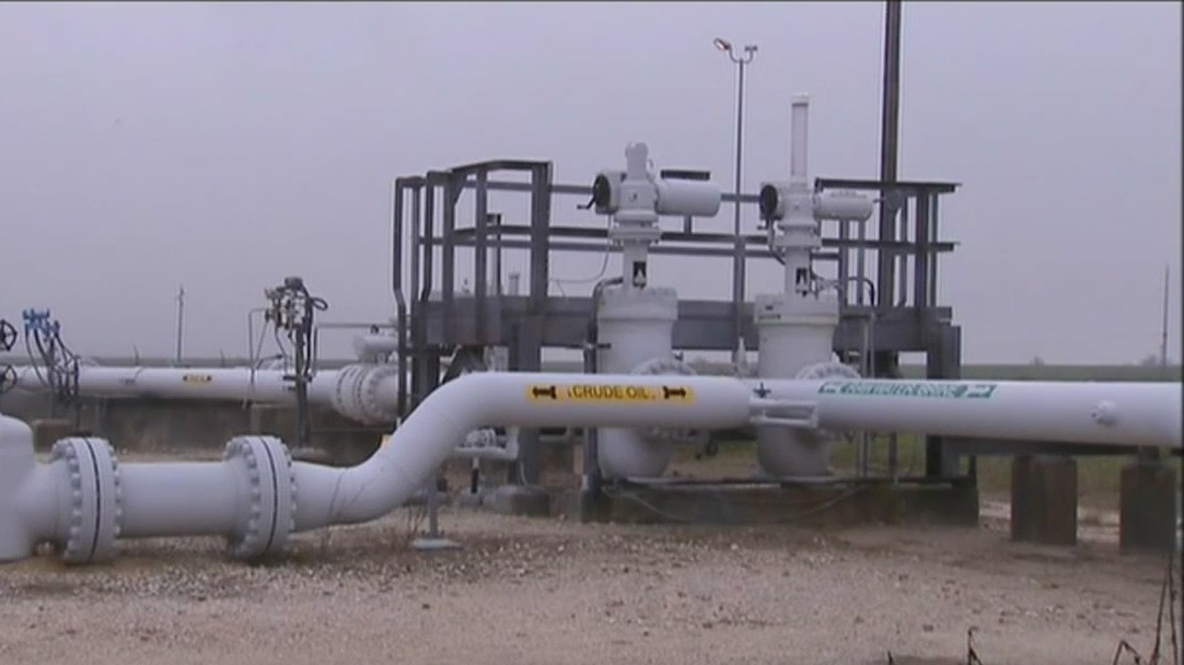 Pres. Biden to sell more oil from petroleum reserves