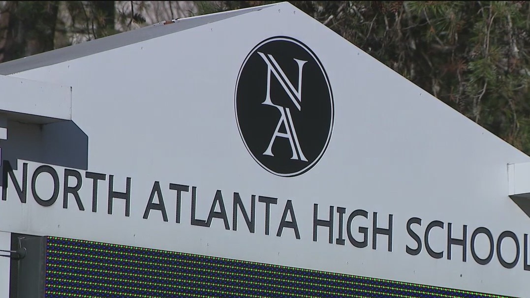 North Atlanta High School student stabbed in eye