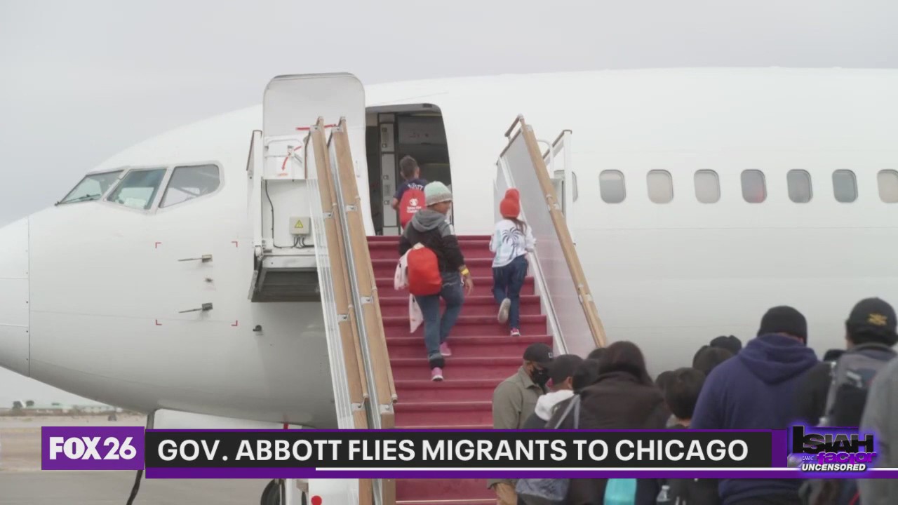 Governor Greg Abbott flies migrants to Chicago