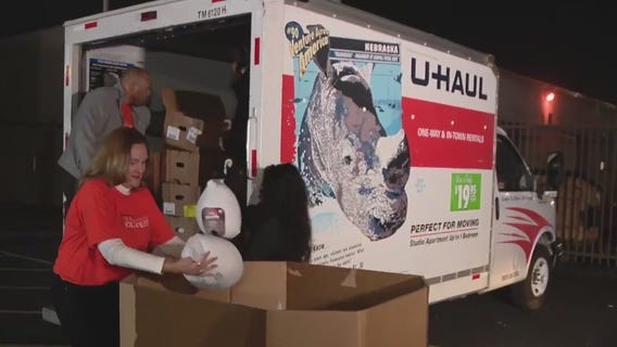 Thanksgiving: Local groups help out those in need