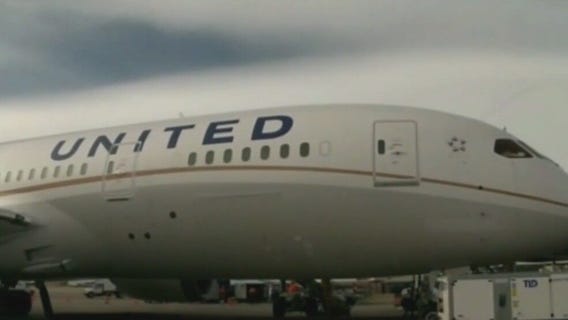 United Airlines flight attendants picket for fair contract
