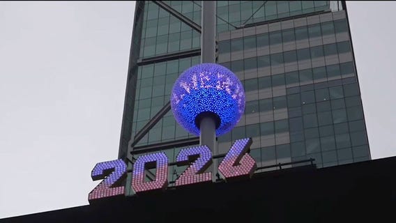 New Year's Eve 2026 installed in Times Square