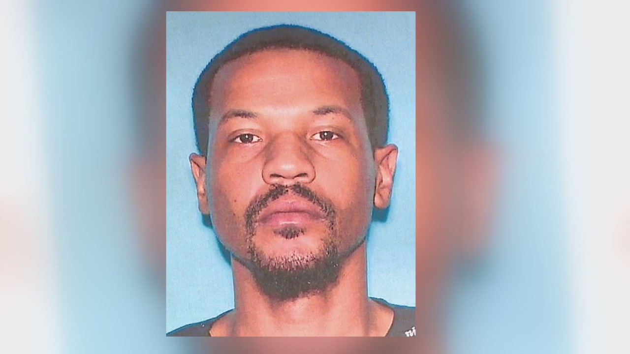 Suspect wanted after girlfriend shot in neck in Inkster