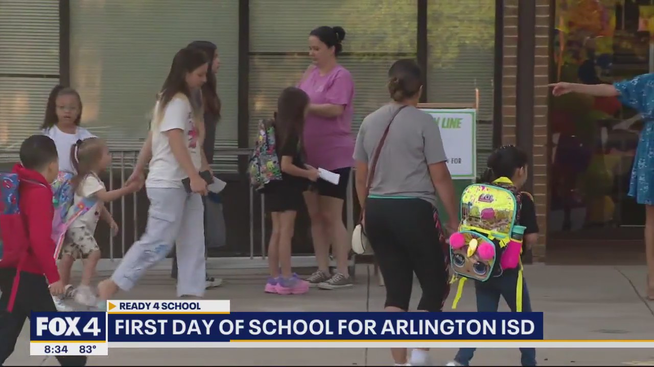 Arlington ISD students head back to school