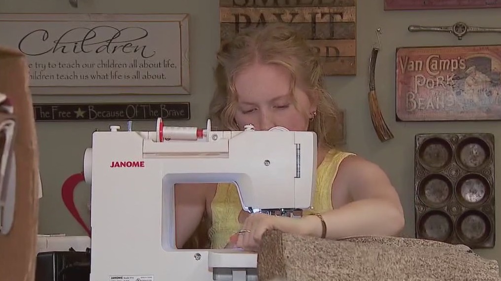 Teen starts Pillows for Pooches to help shelters