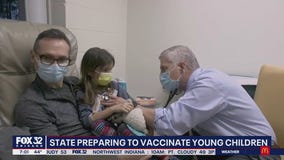 Illinois prepares to vaccinate children ages 5-11 pending authorization