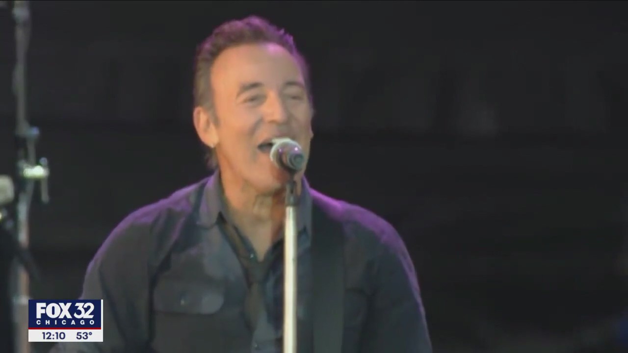 Bruce Springsteen & The E Street Band to play Wrigley Field this summer