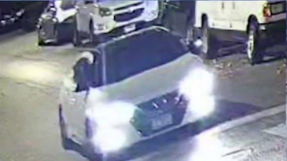 Chicago police look for driver, car involved in hit-and-run