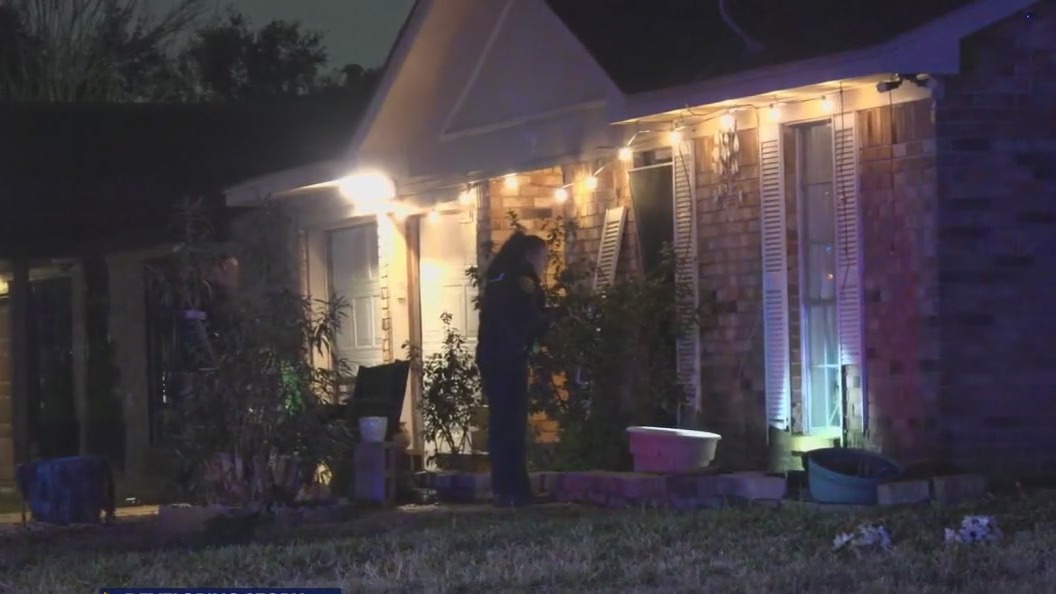 11-year-old shot in Houston home invasion