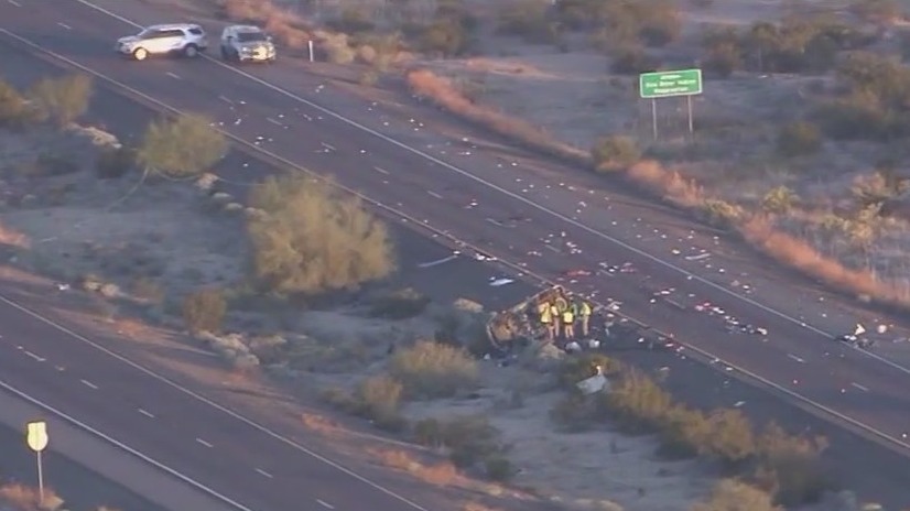 Deadly crash closes WB I-10 near SR 387 in Casa Grande | FOX 10 Phoenix
