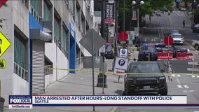 Suspect arrested after hours-long standoff with Seattle Police