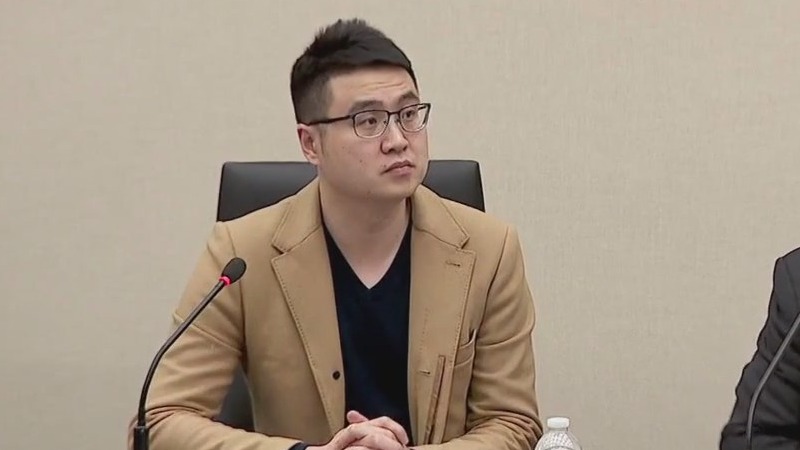 Man sentenced for role in cell phone theft ring