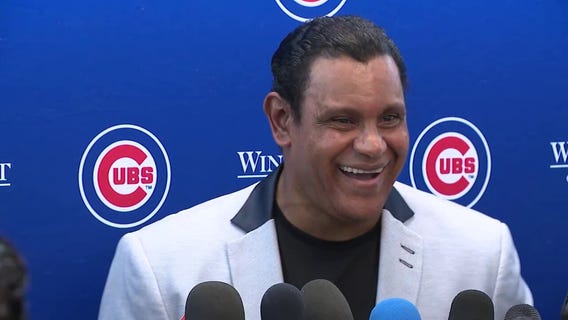 Sammy Sosa speaks in his return to Wrigley Field after two decades