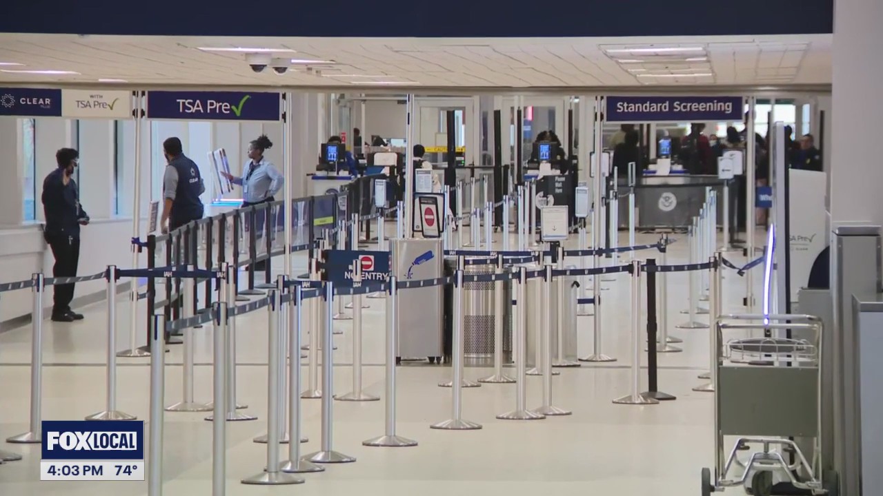 TSA checkpoints limited at Houston's Bush Airport