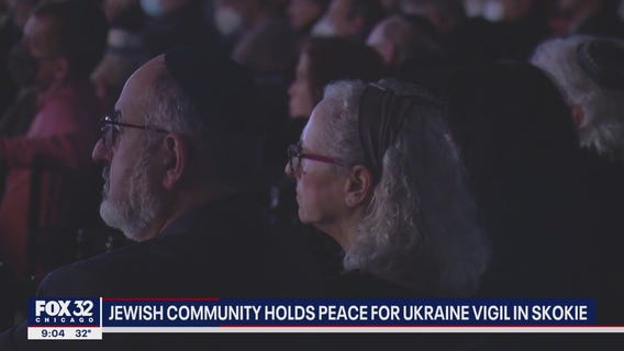 Jewish community holds peace for Ukraine vigil in Skokie