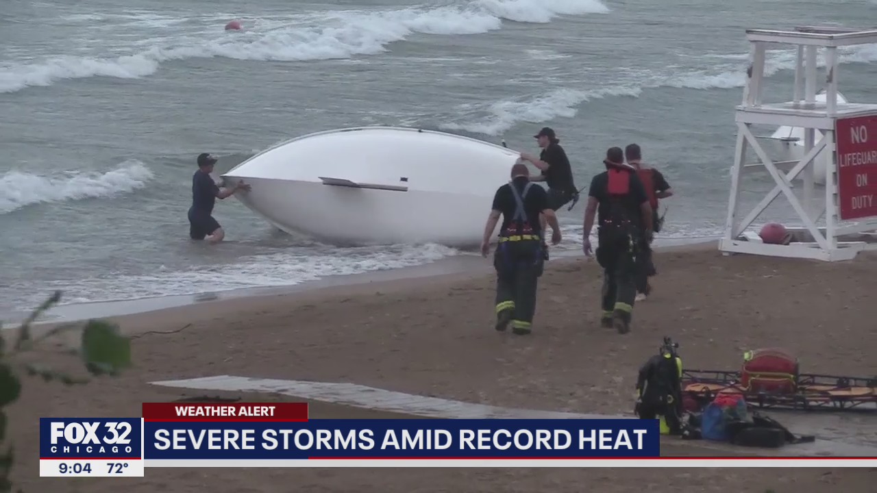Severe weather capsizes boats in Lake Michigan
