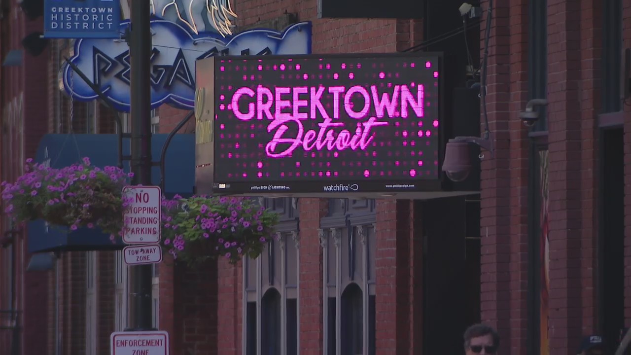 Roaches dispensed at Greektown Casino