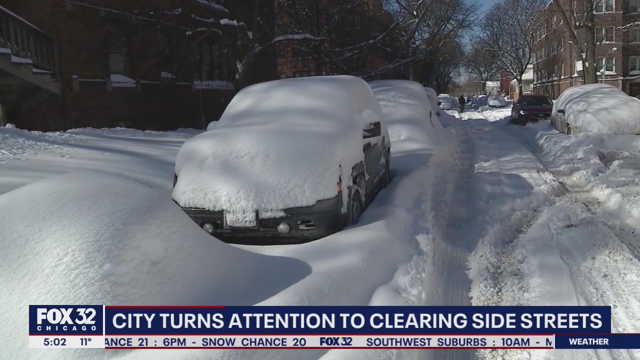 City crews turn attention to clearing side streets of snow in aftermath of Monday's winter storm