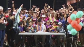 Former Spartan gives talents tropical twist