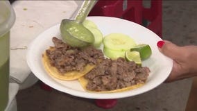 Armed robbers hit South LA taco stand