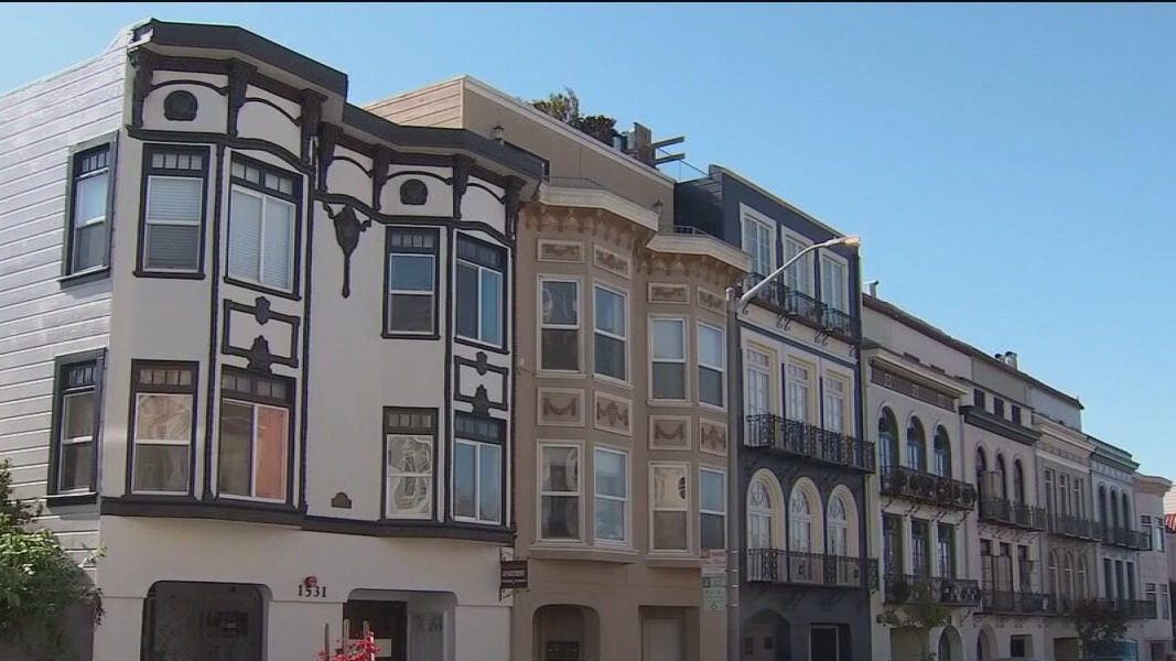 Rent gap widens between San Francisco and Oakland, analysis finds