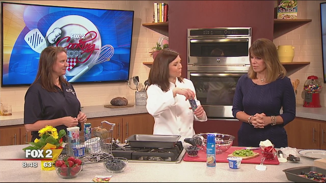 Living Well Wednesdays: Fruit pizza recipe