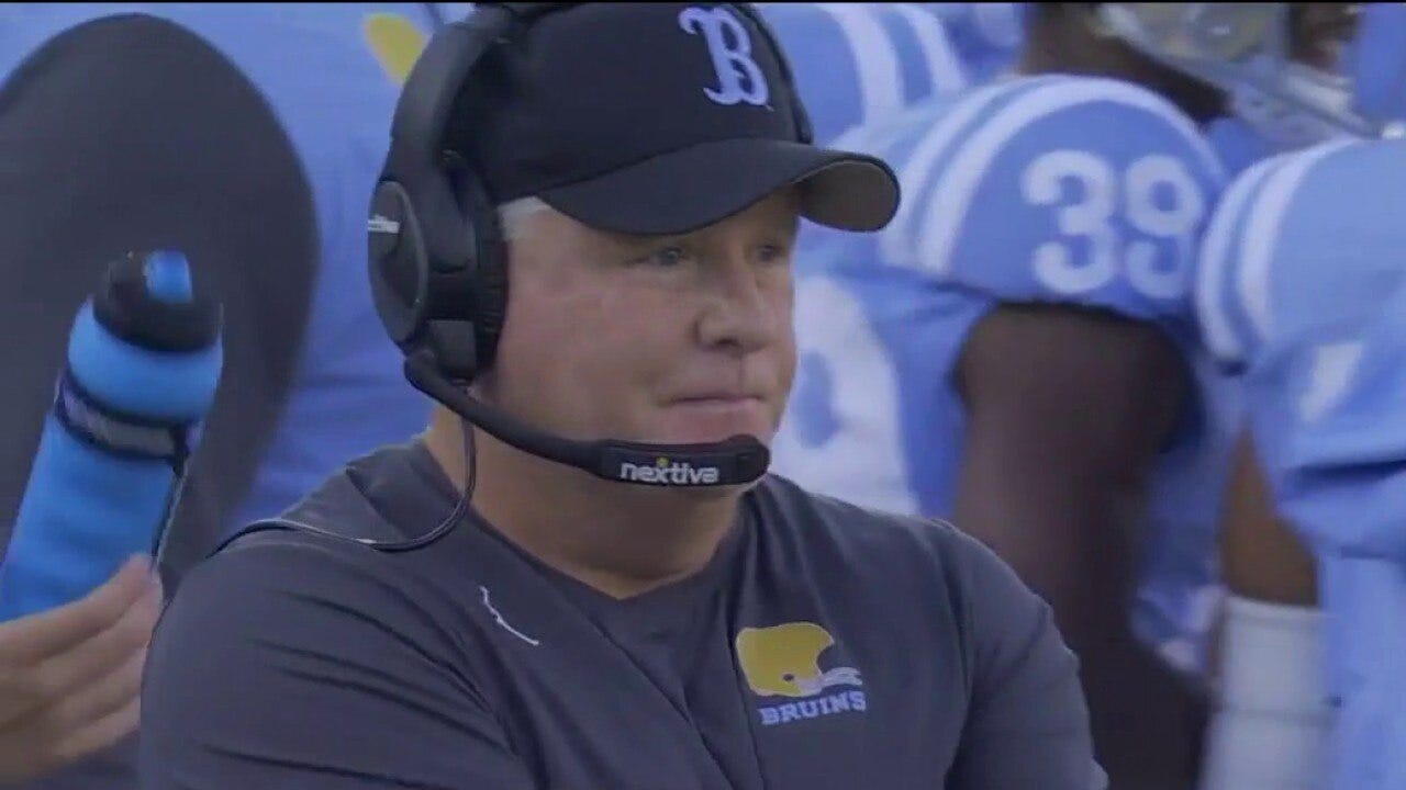 Northwestern makes a splash, hiring Chip Kelly to lead its offense