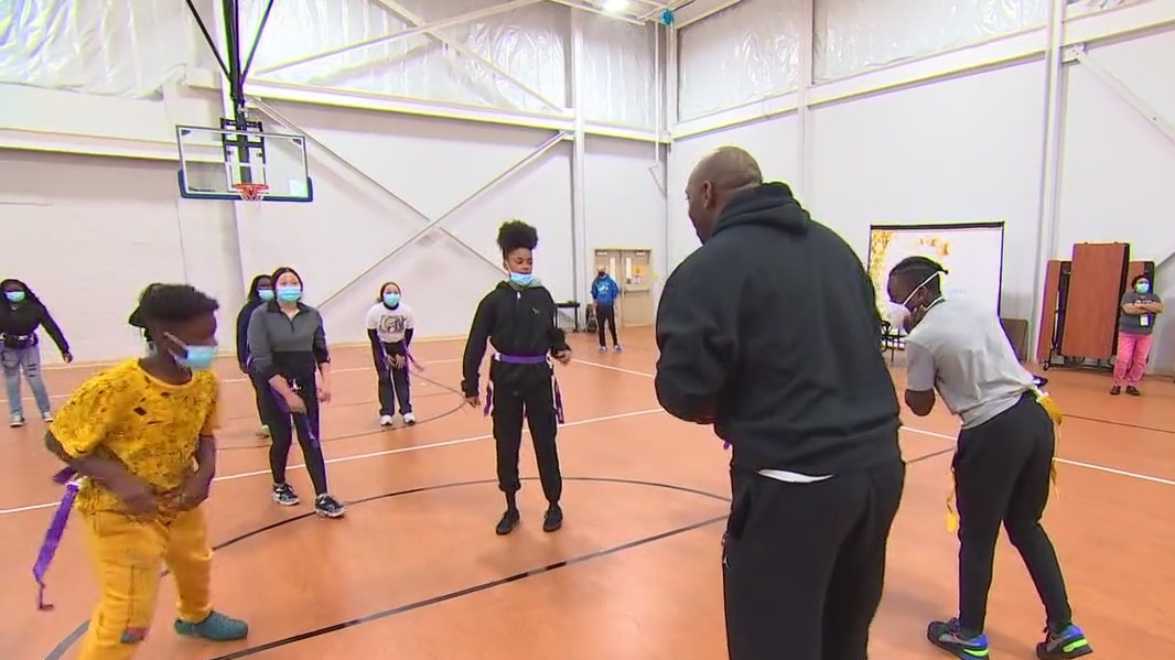 Minneapolis coach promoting well-being in new PE curriculum