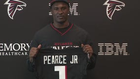 Atlanta Falcons draft trade - James Pearce Jr.
