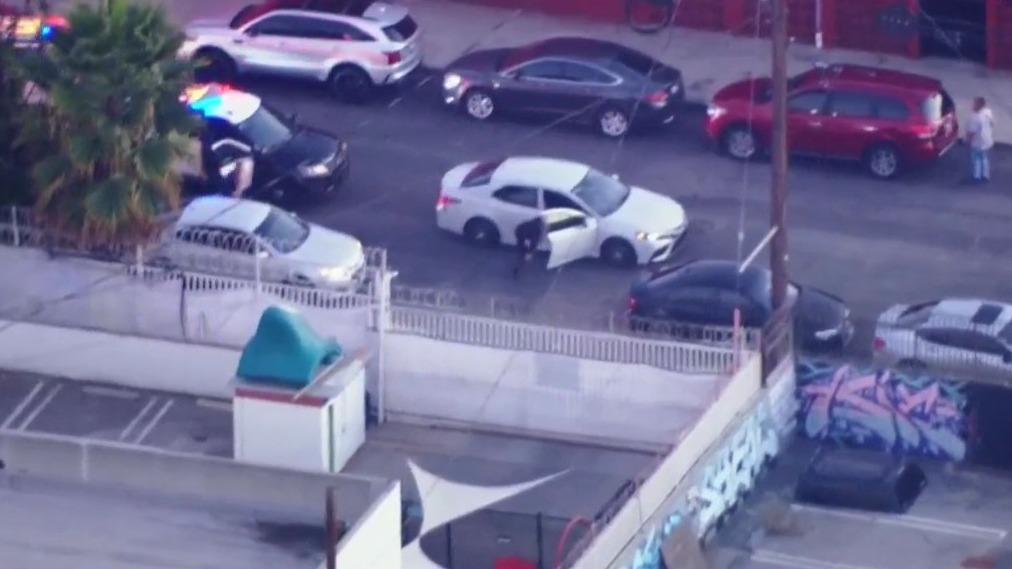 Possibly-armed suspect leads LA police chase