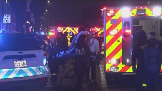 2 police officers hurt in crash on Chicago's Southwest Side