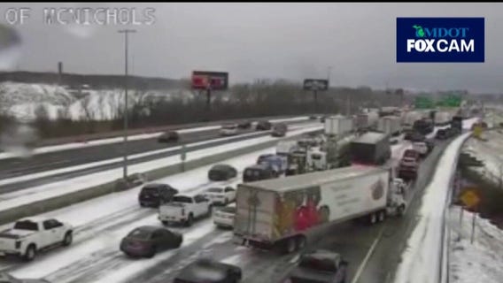 Officials on massive pile-up on NB I-75