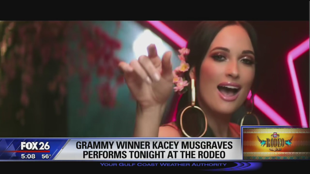Kacey Musgraves performs at Rodeo Monday night