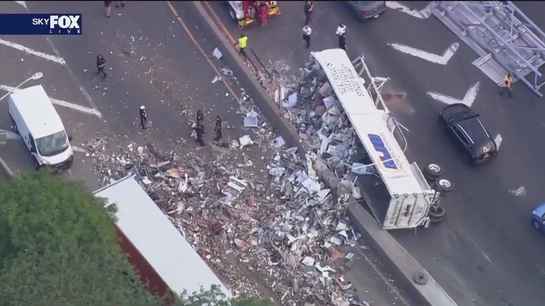 Tractor trailer crash