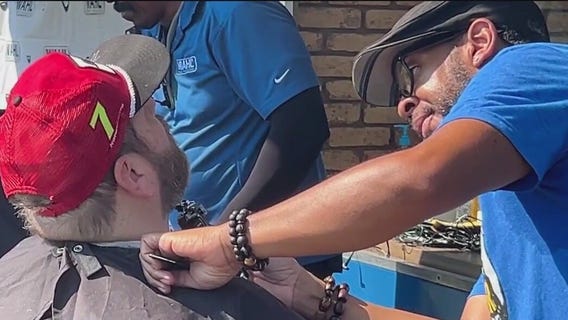 NASCAR Chicago Street Race honors local military families