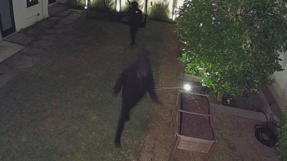 Man uses AirTag to track thieves