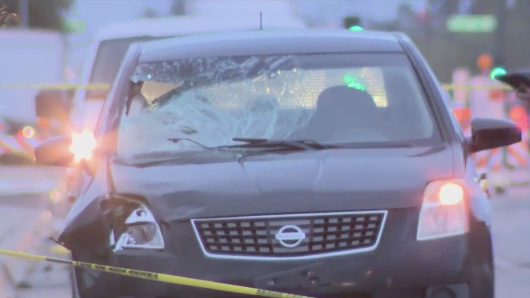 Pedestrian struck and killed in west Phoenix | FOX 10 Phoenix