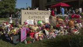 Minnesota Catholic church holds first Mass since school shooting