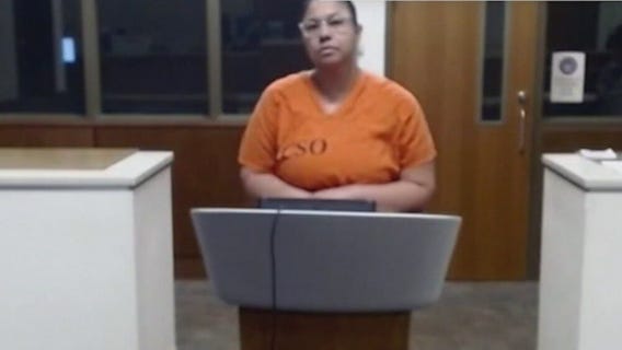 Driver hits officer, nearly 5 runners during Phoenix Marathon, police say