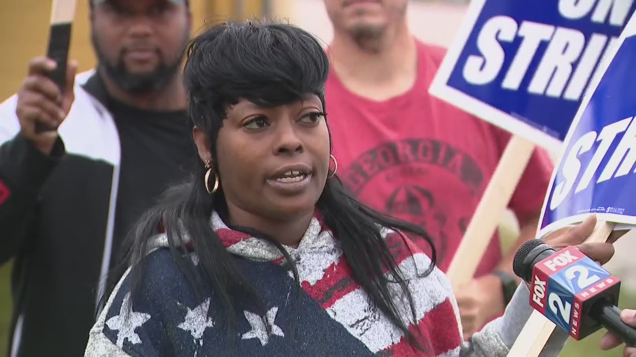 GM's Lansing Delta Township Assembly workers join the picket line in latest UAW strike phase