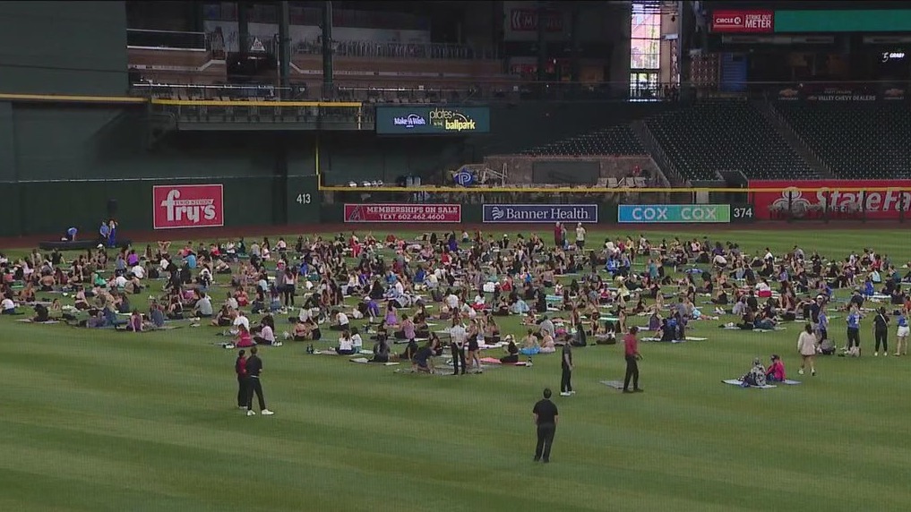 Chase Field hosts 'Pilates in the Ballpark'