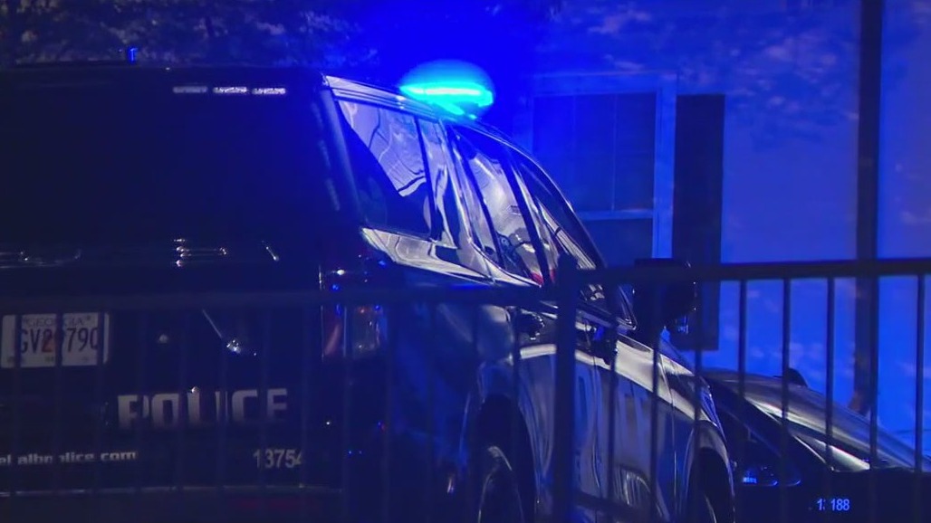 Boy hit by car at DeKalb County apartments | FOX 5 Atlanta