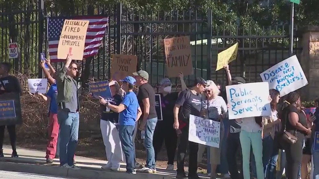 Rally held outside CDC to support employees