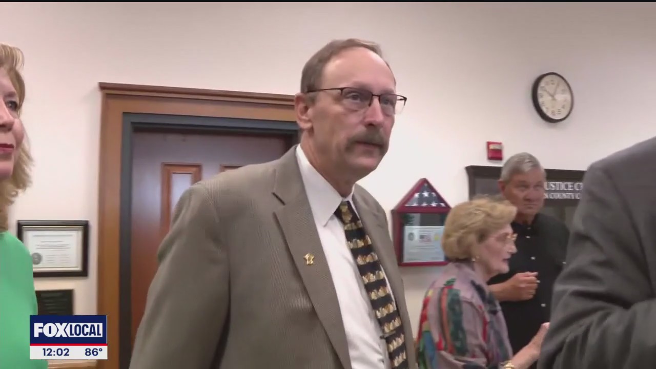 Accused Johnson County sheriff can return to work