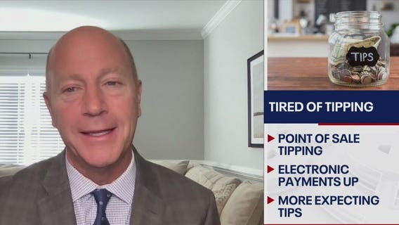 Experts say the pandemic changed the way people tip the service industry